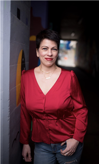 Julie Drake